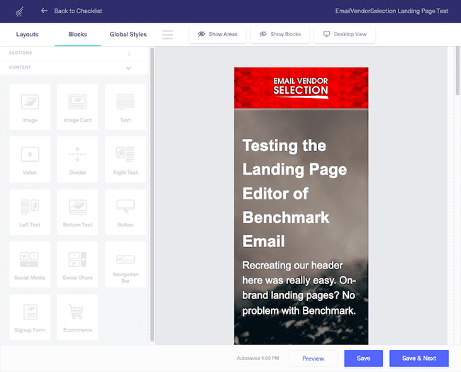 Captura de pantalla del creador de landing pages en Benchmark Email con vista móvil